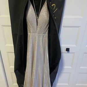CHAMPAGNE GOWN DRESS SIZE XL